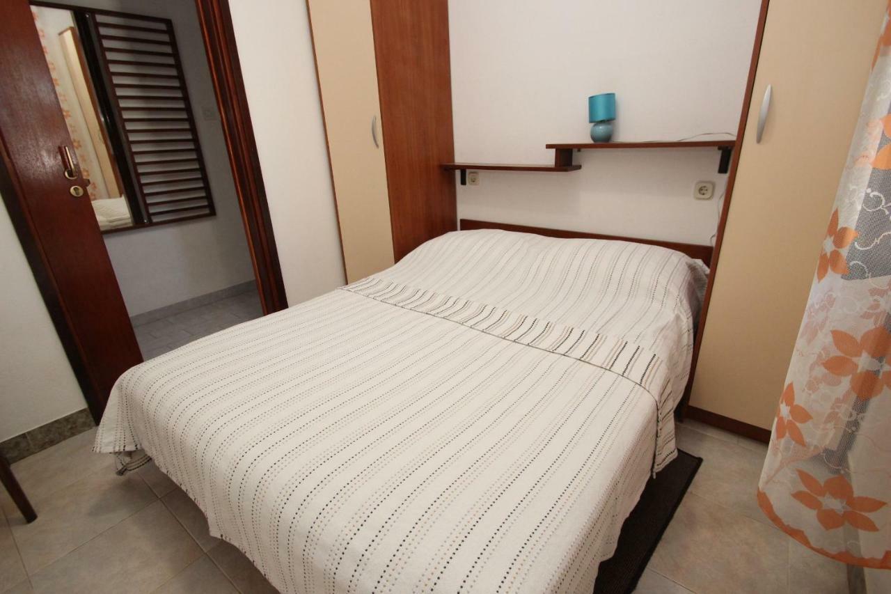 Apartment Sasa Bozac Porec Esterno foto